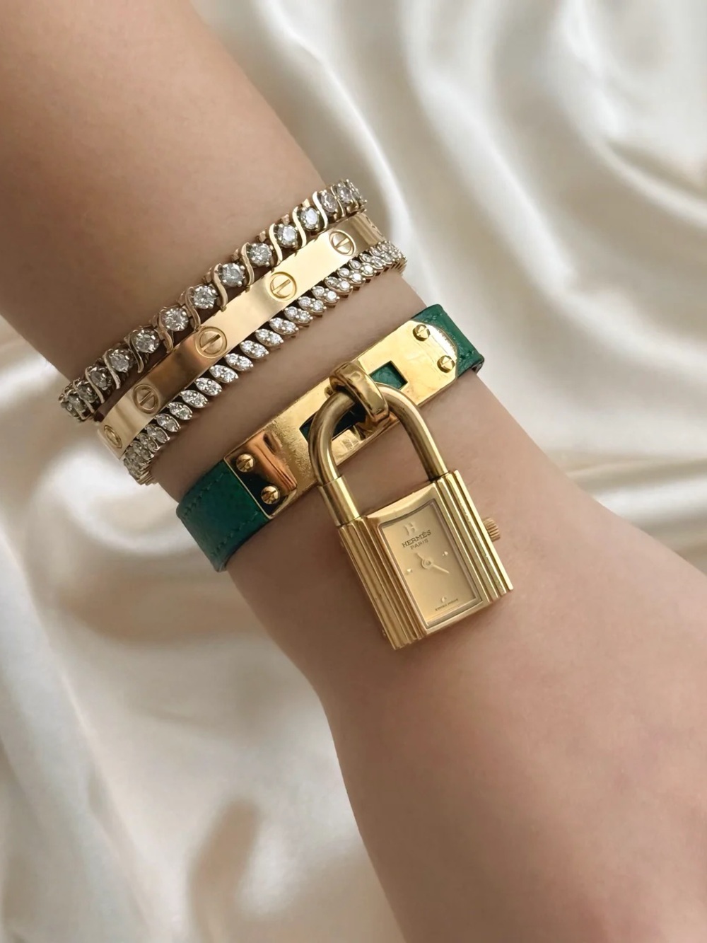 AUTHENTIC VINTAGE HERMES KELLY LOCK GREEN LEATHER WATCH